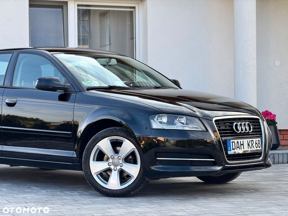 Audi A3 Sportback 1.6 Ambition - 8