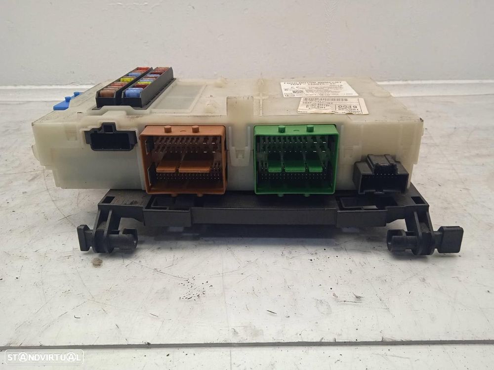 CAIXA RELÉS / FUSÍVEIS FORD MONDEO IV TURNIER 2009 - 3