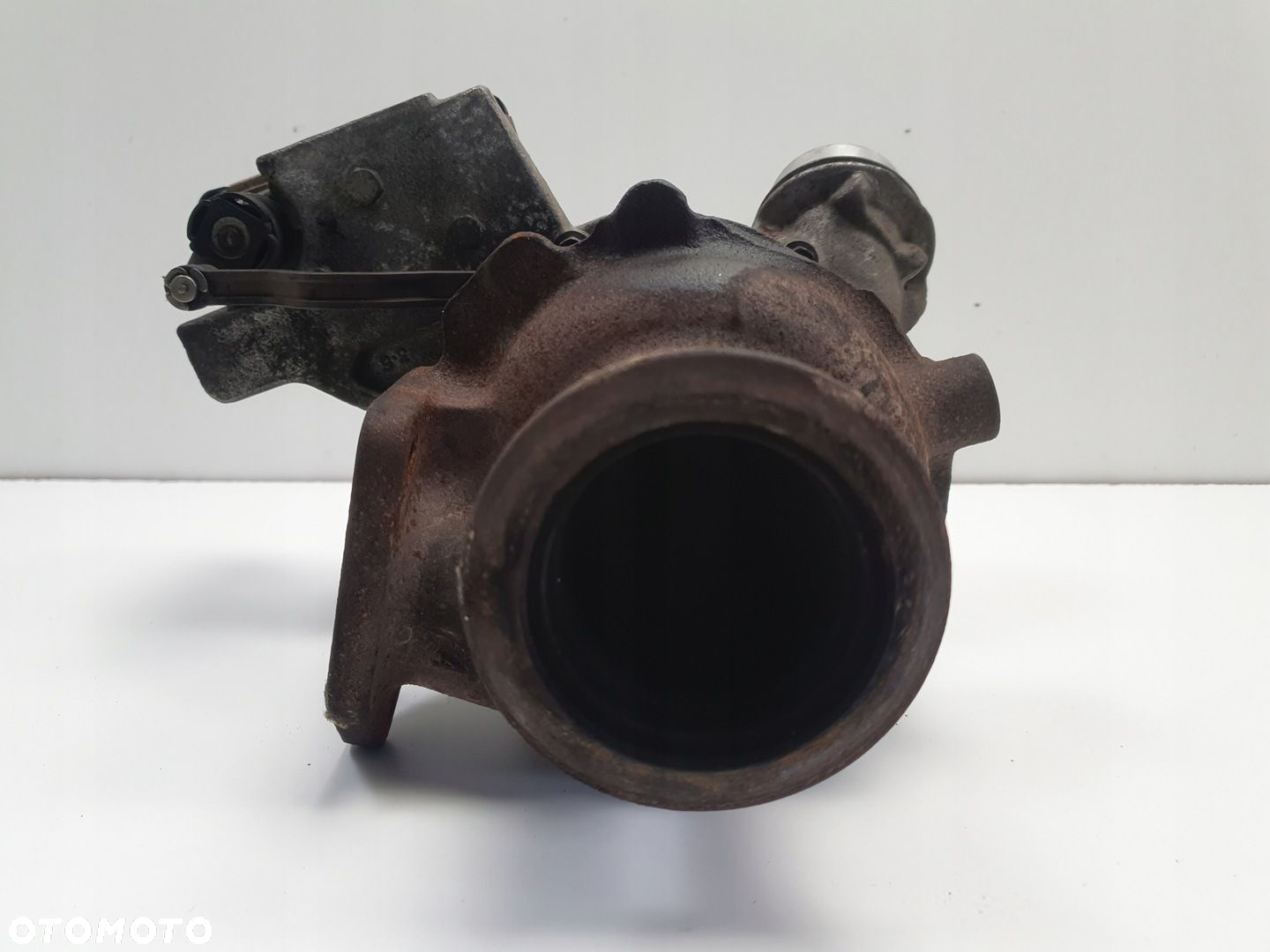 BMW E90 E91 2.0 D TURBOSPRĘŻARKA turbo 7810189C N47 - 5