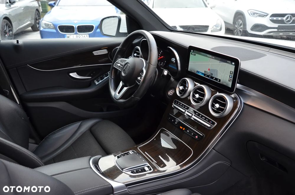 Mercedes-Benz GLC 300 de 4Matic 9G-TRONIC Exclusive - 17