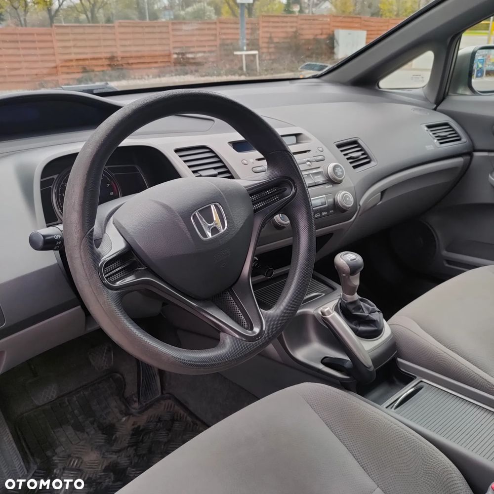 Honda Civic 1.8 Comfort - 14