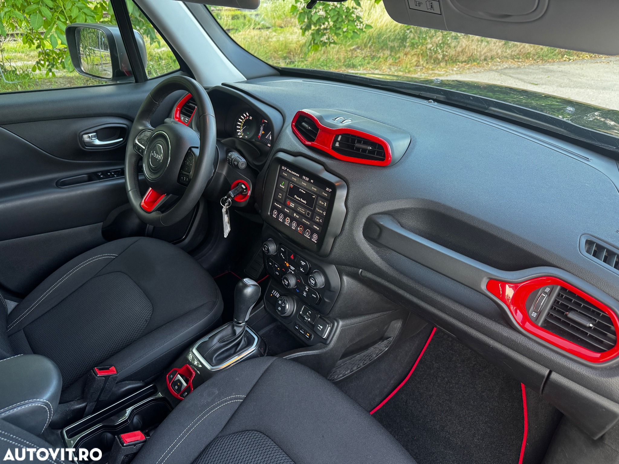 Jeep Renegade - 11