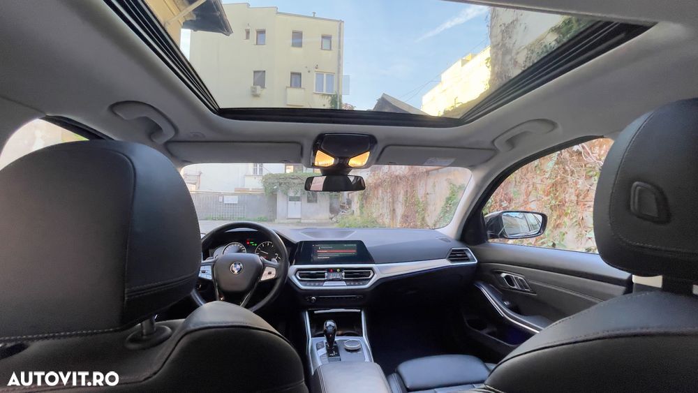 BMW Seria 3 330i AT Sport Line - 5