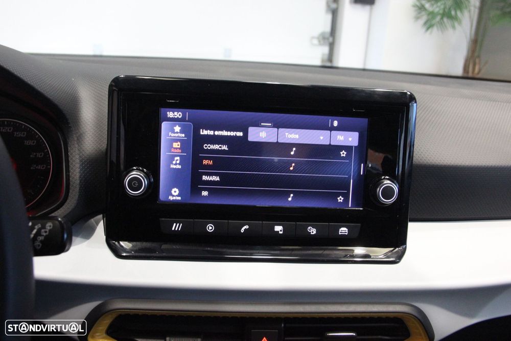 SEAT Arona 1.0 TSI Reference - 11