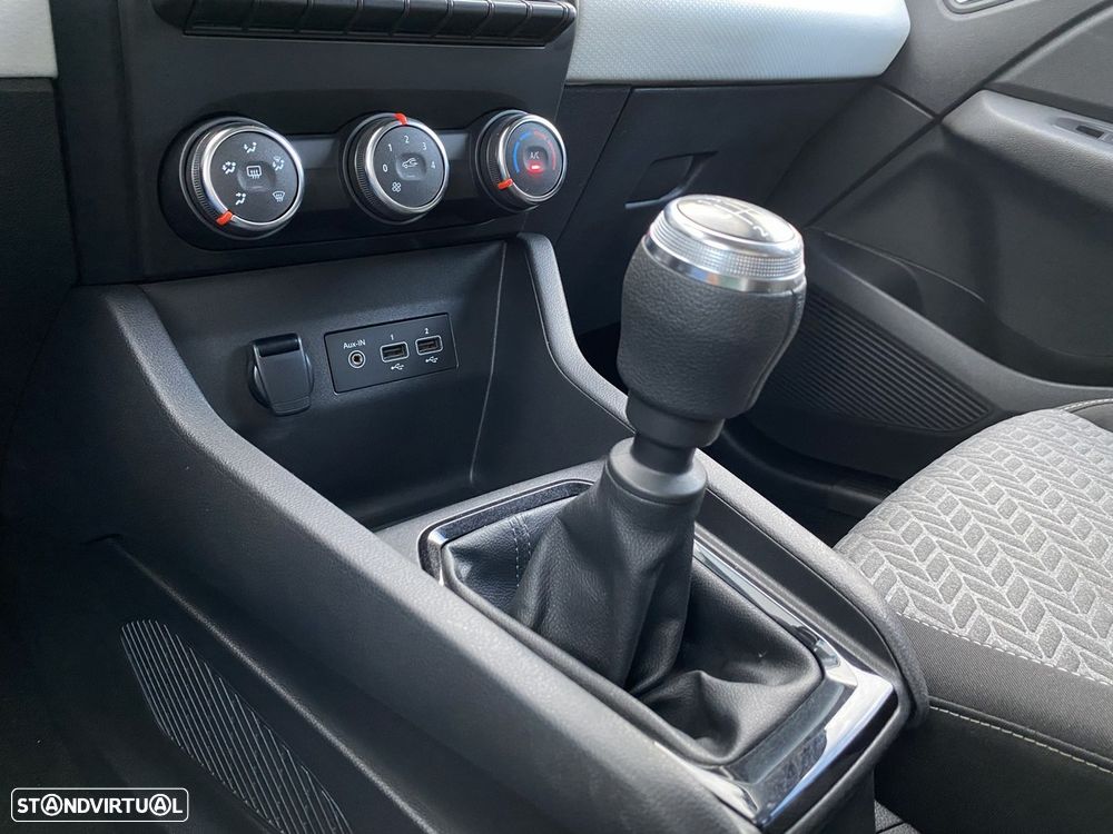 Renault Clio 1.0 TCe Evolution Bi-Fuel - 14