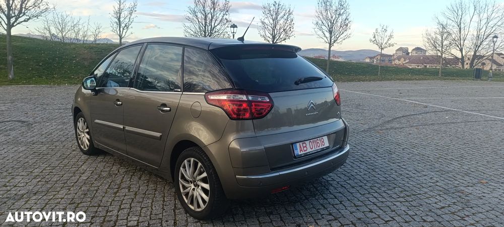 Citroën C4 Picasso 2.0 HDi FAP Exclusive - 3