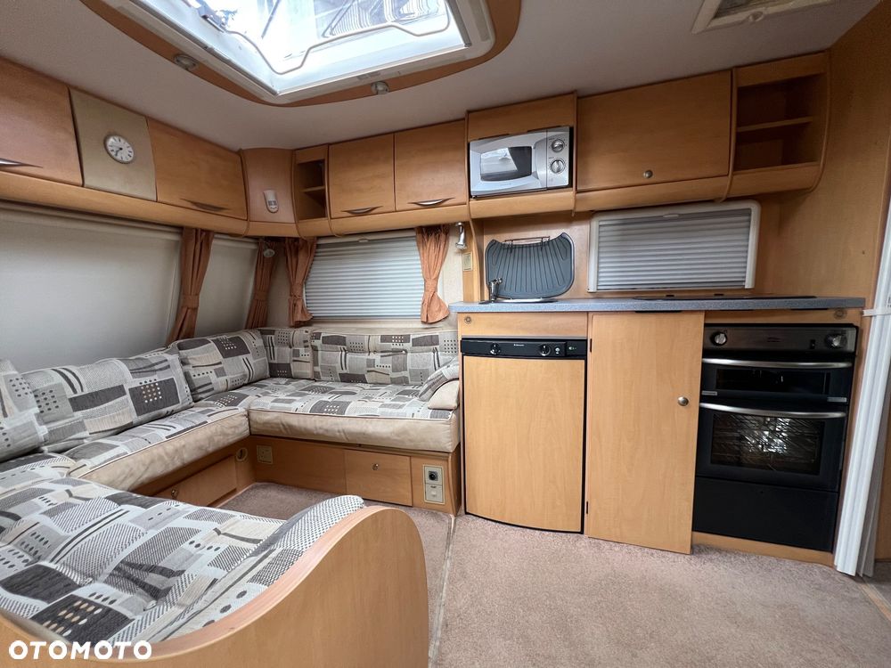 Bailey Senator series 6 - 4