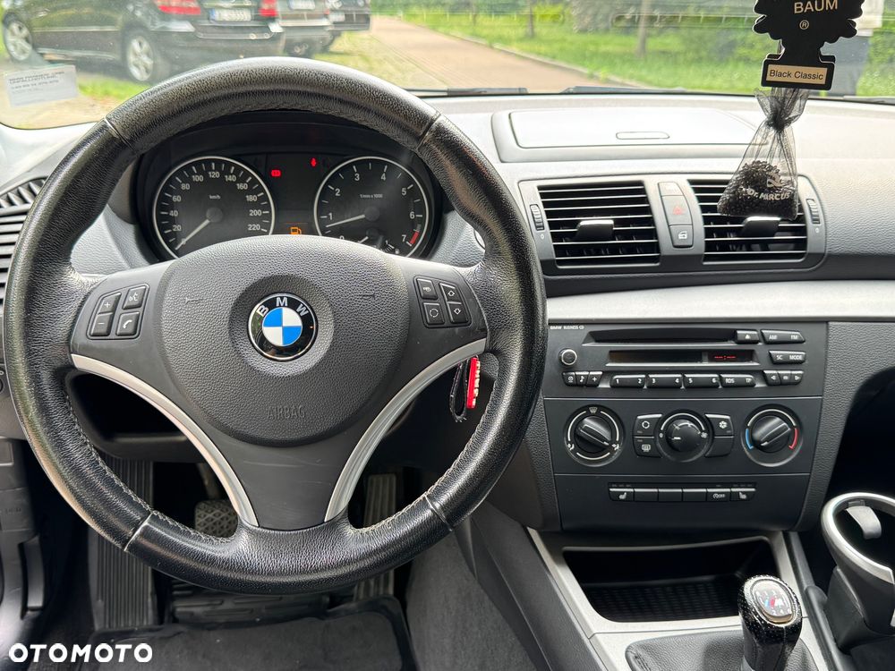 BMW Seria 1 116i - 9