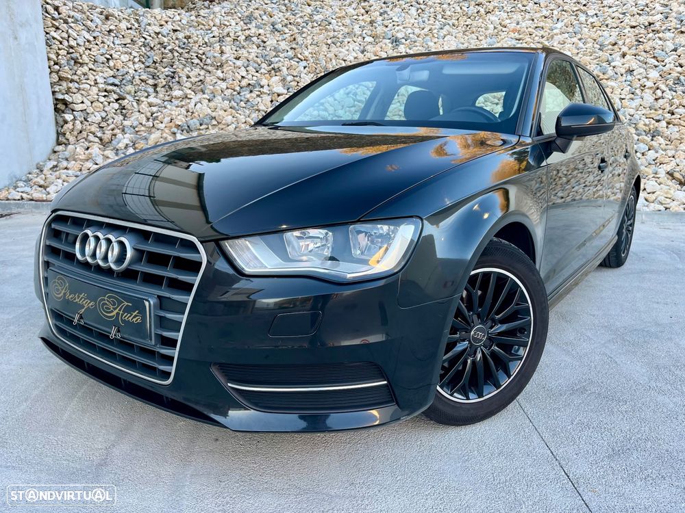 Audi A3 Sportback 1.6 TDI Attraction Ultra - 1