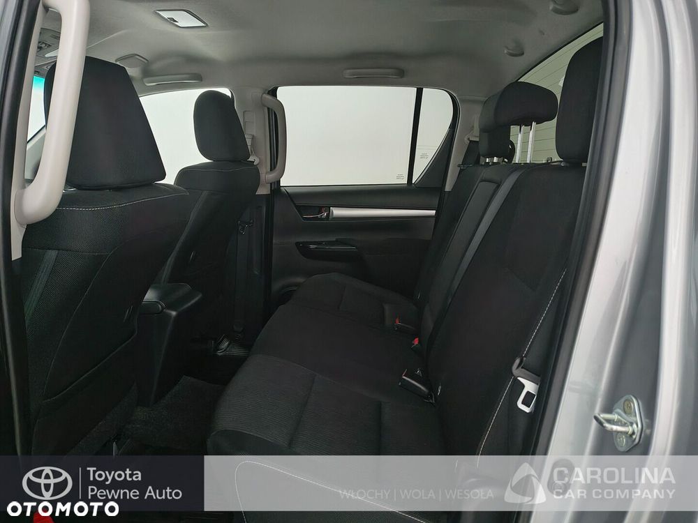 Toyota Hilux 2.8 D-4D Double Cab SR5 4x4 - 5