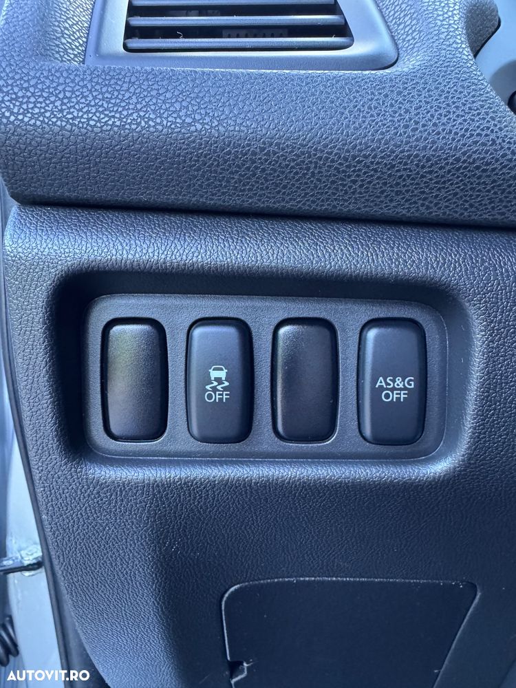 Mitsubishi ASX 1.8 DI-D 4WD Intense - 17