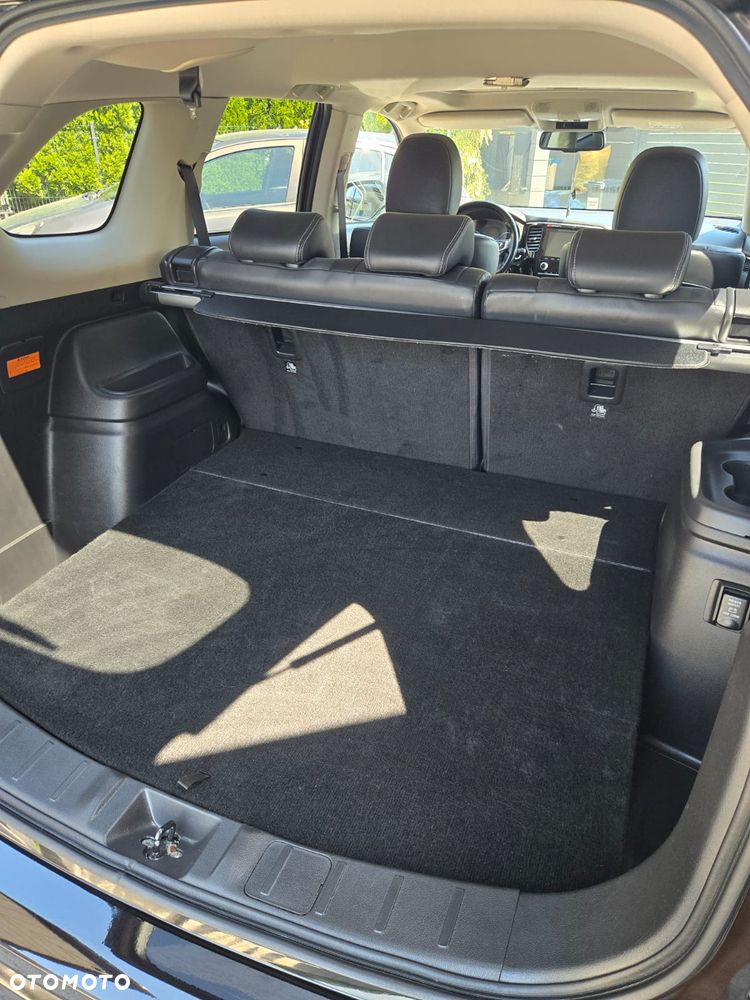 Mitsubishi Outlander Intense + - 3