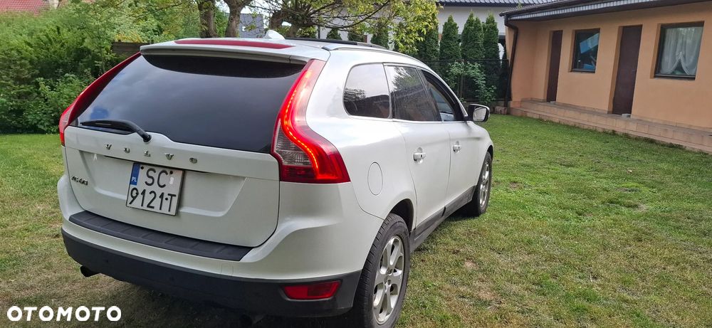 Volvo XC 60 3.2 AWD Kinetic - 5