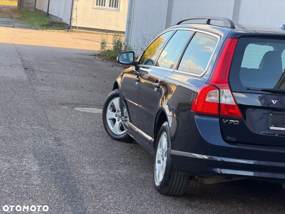Volvo V70 2.0D Momentum - 36