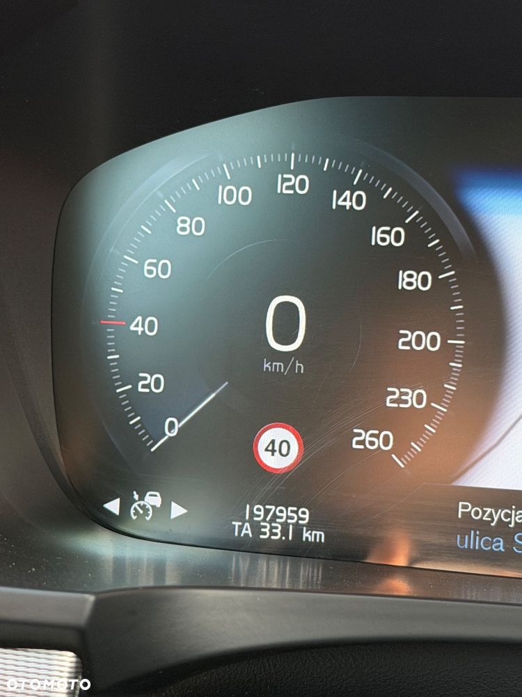 Volvo V90 D4 AWD R-Design - 14