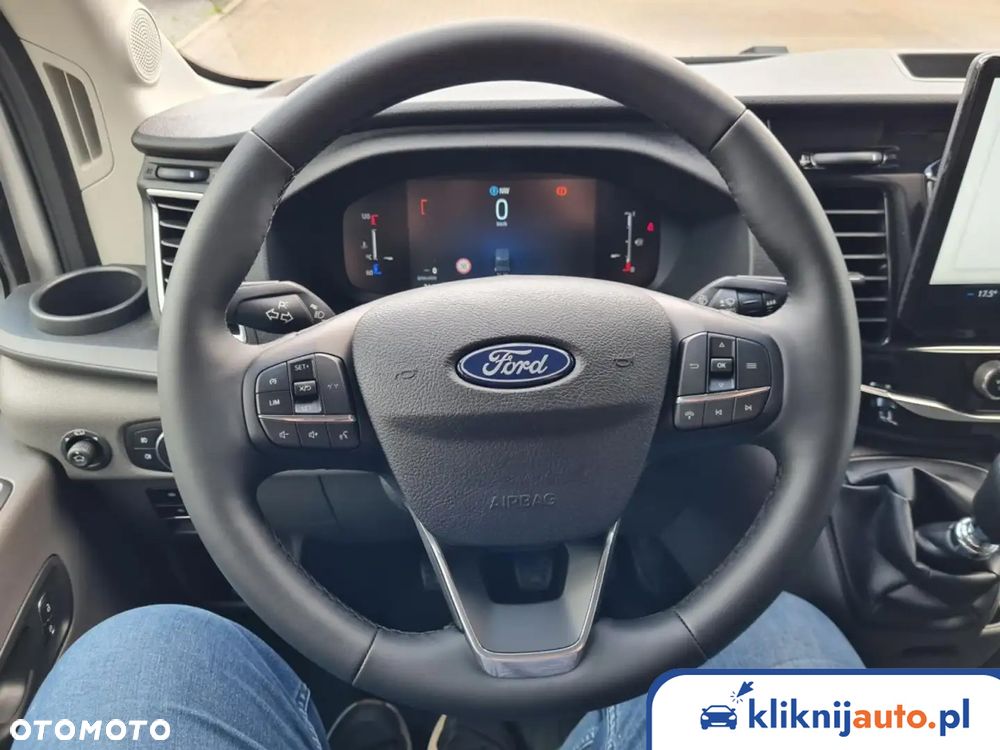 Ford Transit - 4