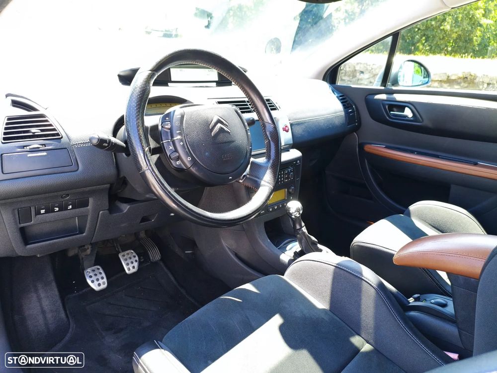 Citroën C4 2.0 16V VTS - 7