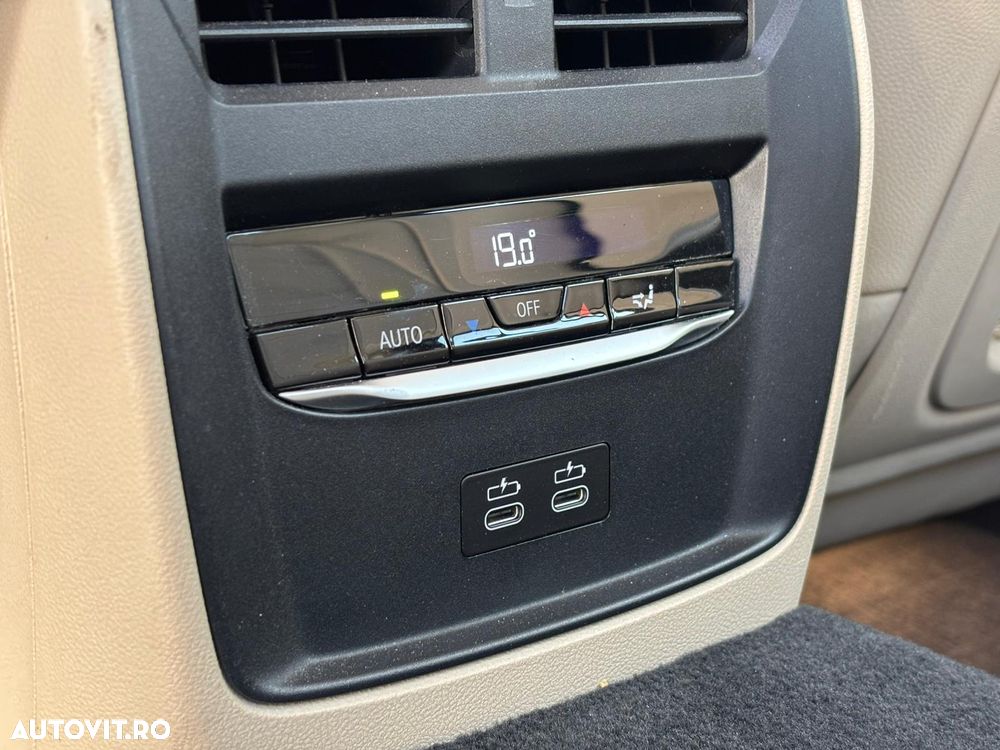 BMW Seria 3 330e xDrive Aut. Advantage - 19