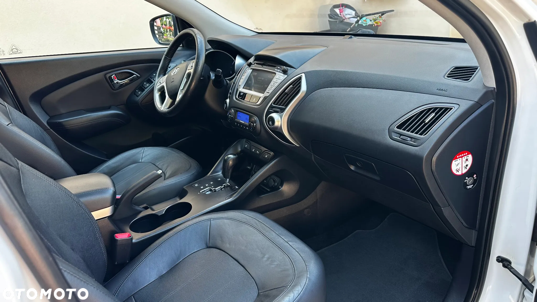 Hyundai ix35 2.0 CRDi 4WD Automatik Premium - 22