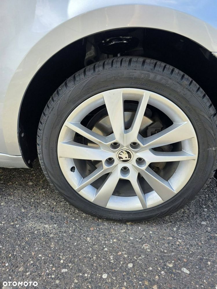 Skoda Octavia 1.4 TSI Ambition - 40