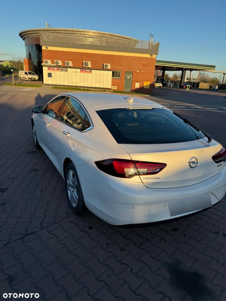 Opel Insignia 1.5 T Enjoy S&S - 4
