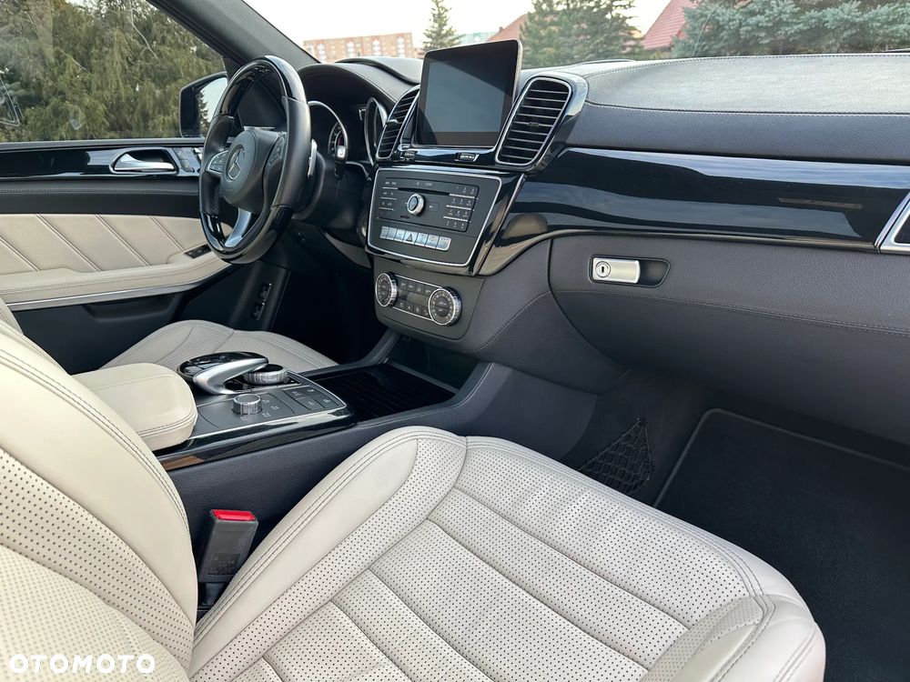 Mercedes-Benz GLS AMG 63 4-Matic - 6