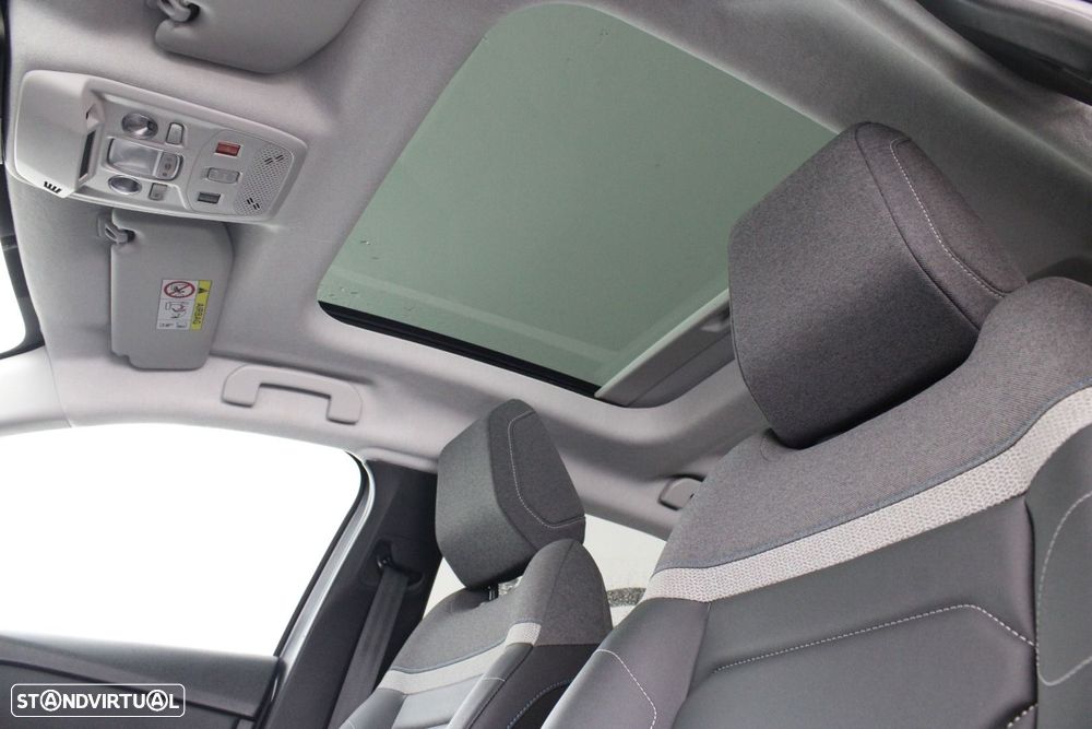 Citroën C4 X 1.2 PureTech Max EAT8 - 32