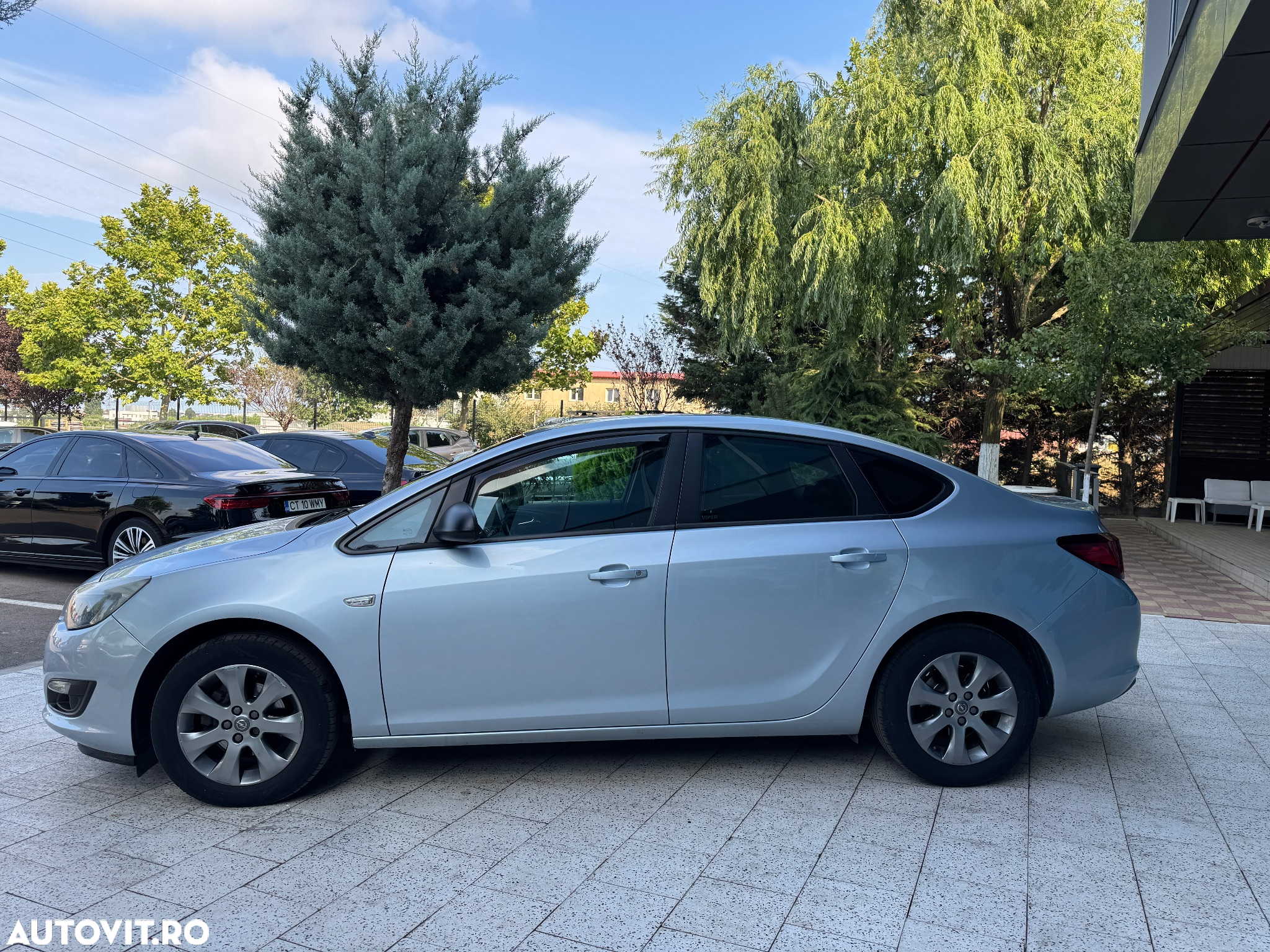 Opel Astra - 14