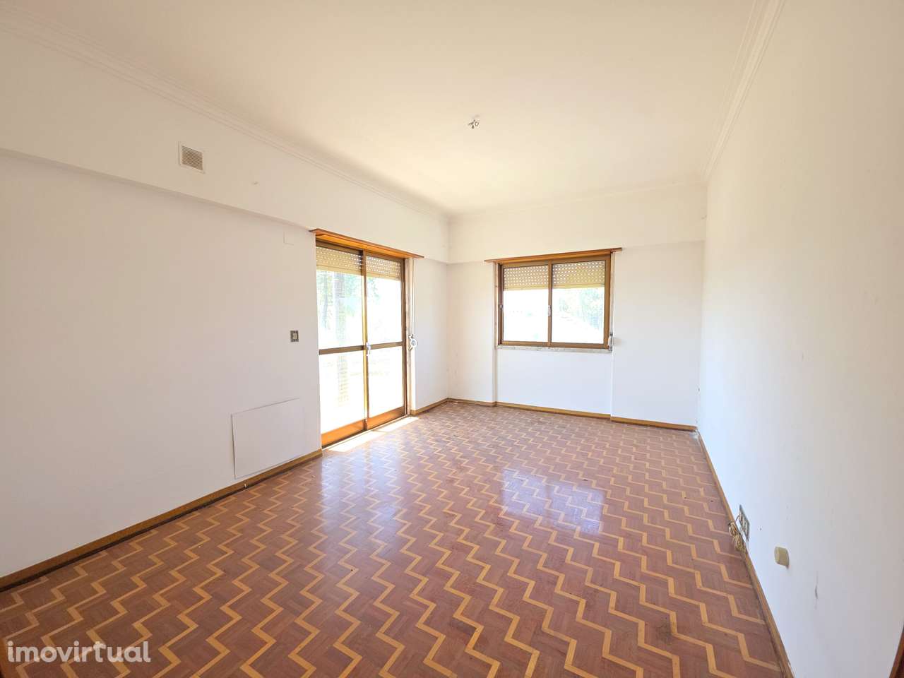 Apartamento T4 com piscina e garagem - Grande imagem: 4/34