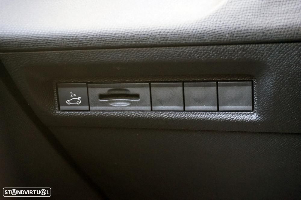 Peugeot 408 1.2 PureTech GT EAT8 - 9