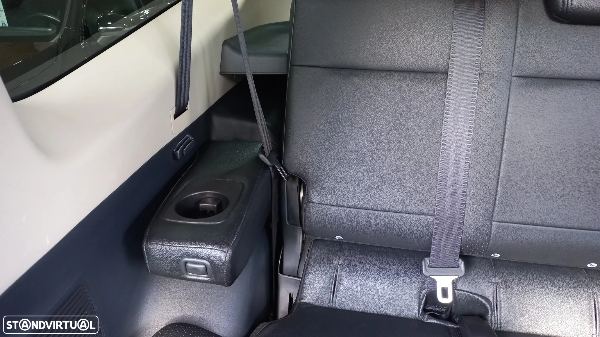 Mitsubishi Pajero 3.2 DI-D Instyle Navi AT - 9