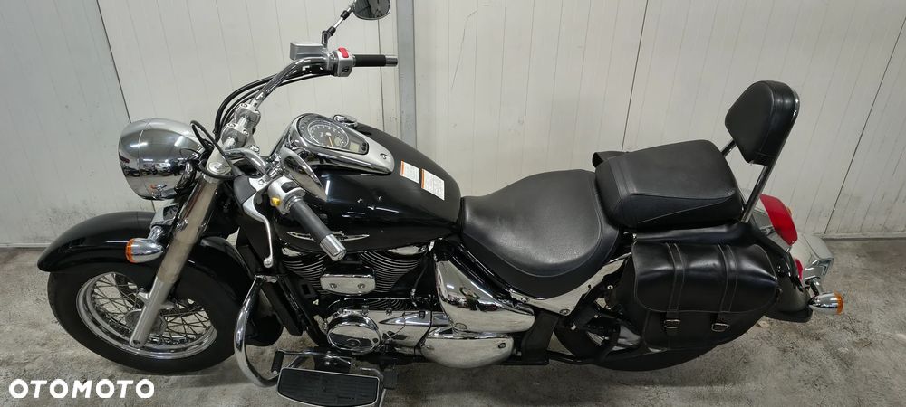 Suzuki VL 800 Volusia - Boulevard C50 - 11