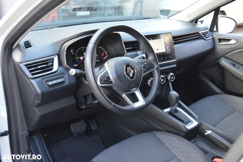 Renault Clio E-TECH Hybrid 140 BUSINESS EDITION - 19