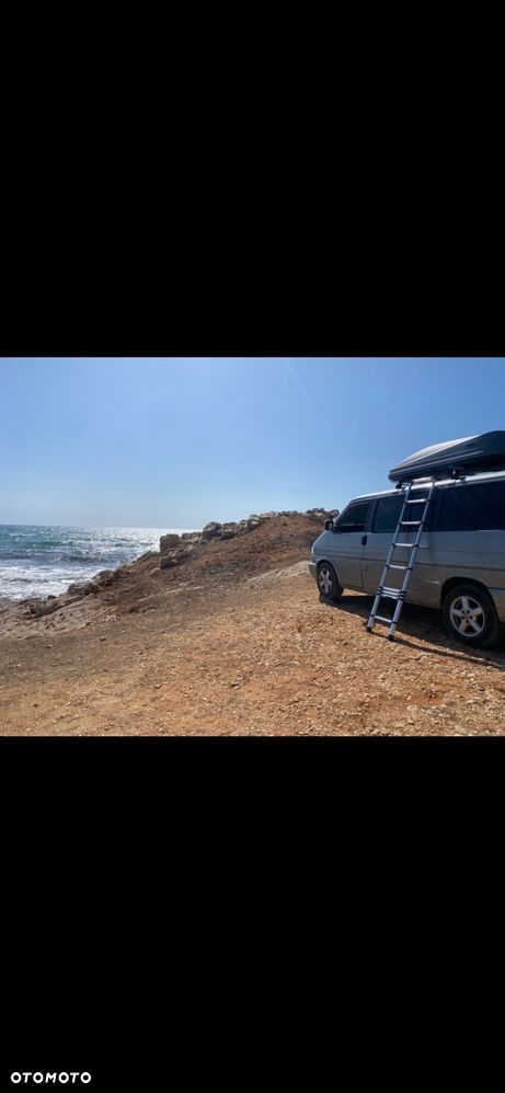 Volkswagen Caravelle - 38