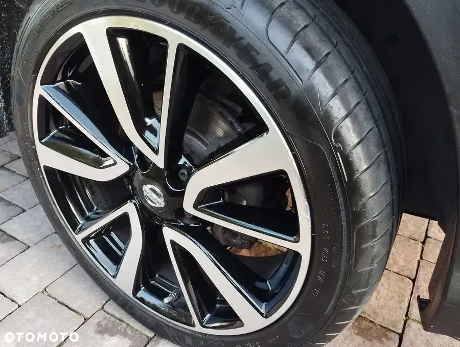 Nissan Qashqai 1.6 DIG-T Tekna - 21