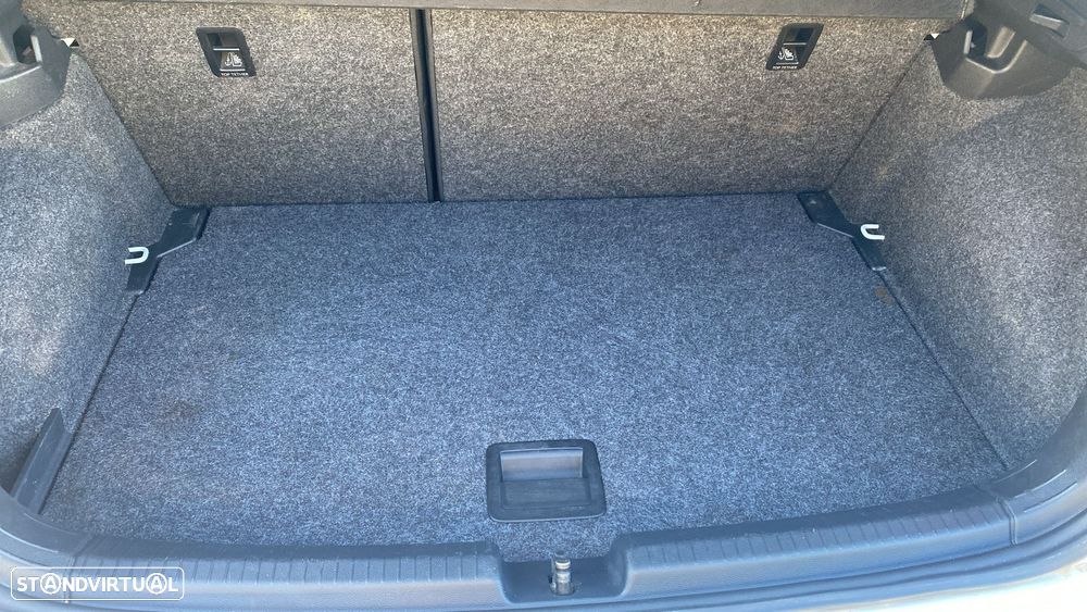 VW Polo 1.0 Trendline - 9