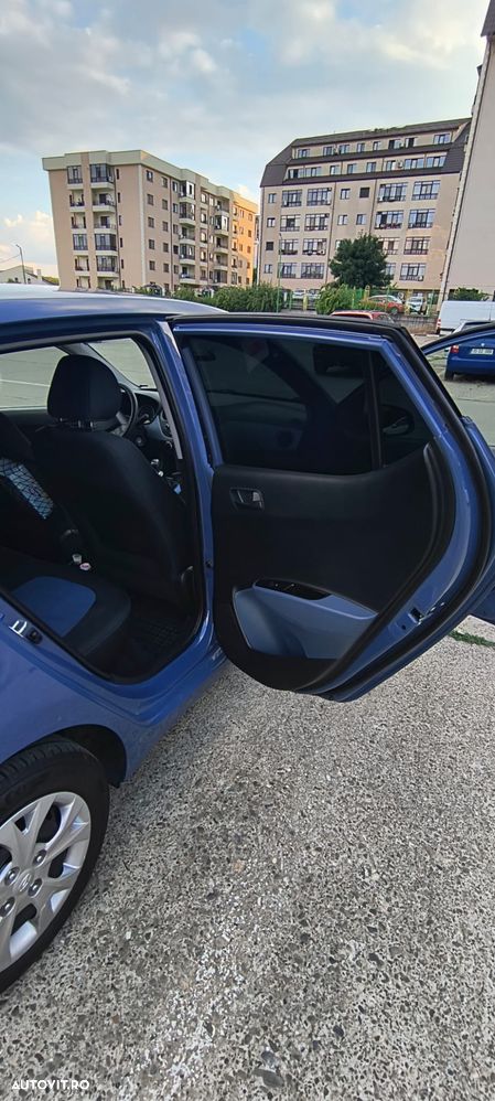 Hyundai i10 1.0 Blue Style - 14