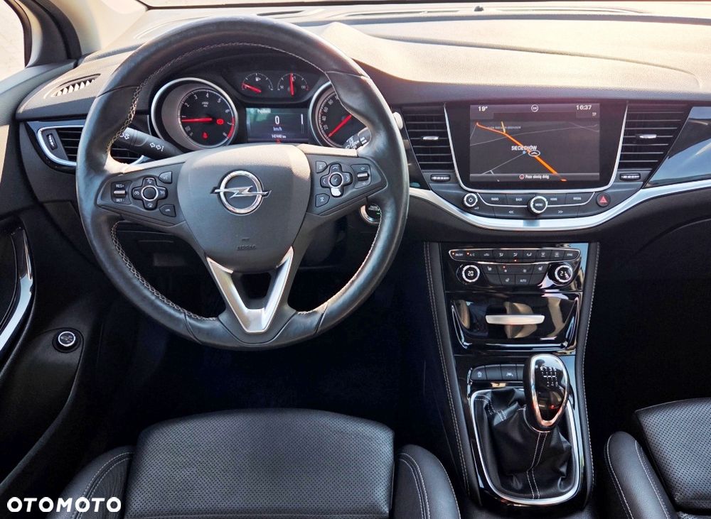 Opel Astra 1.6 Turbo Start/Stop Innovation - 34
