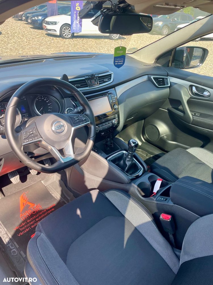 Nissan Qashqai - 10