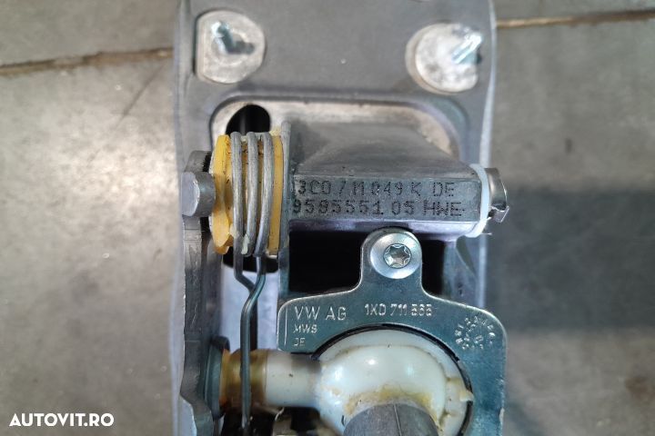 TIMONERIE 3C0711049K / 1K071156 3C0711049K / 1K071156 Volkswagen VW P - 3