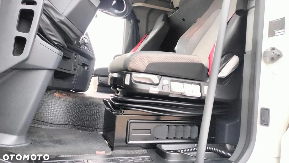 Renault Gama T! 480! /13 litrowy Volvo / 2 zbiorniki / lodówka / import - 29