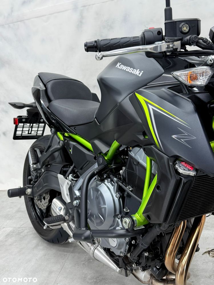 Kawasaki Z 650 - 10