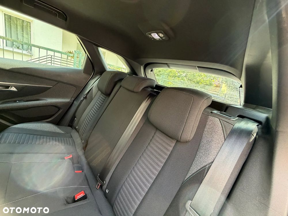 Peugeot 3008 1.6 PureTech Hybrid PHEV Active Pack S&S EAT8 - 30
