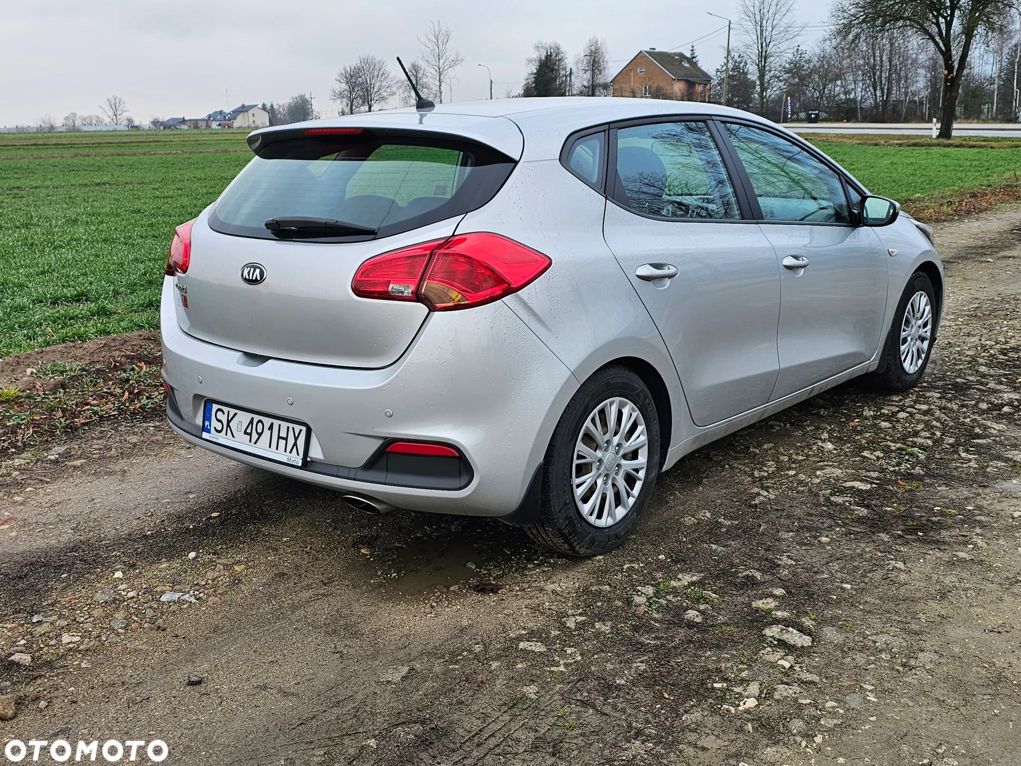 Kia Ceed Cee'd 1.4 L - 6