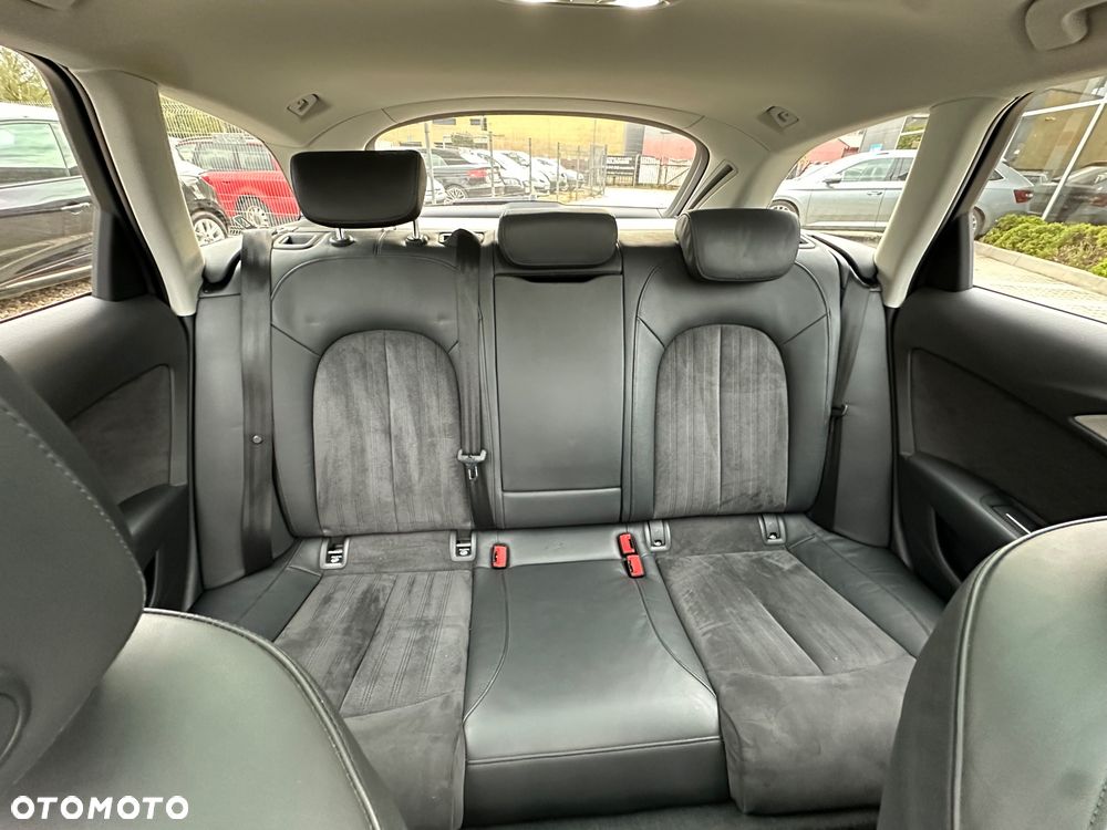 Audi A6 Avant - 26