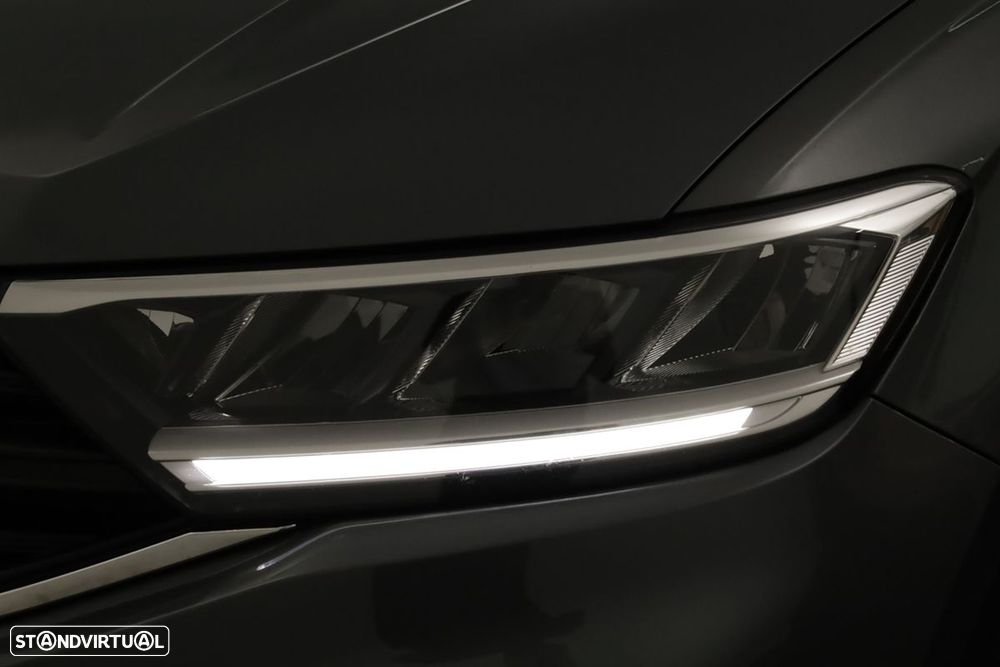 VW T-Roc 1.0 TSI - 6