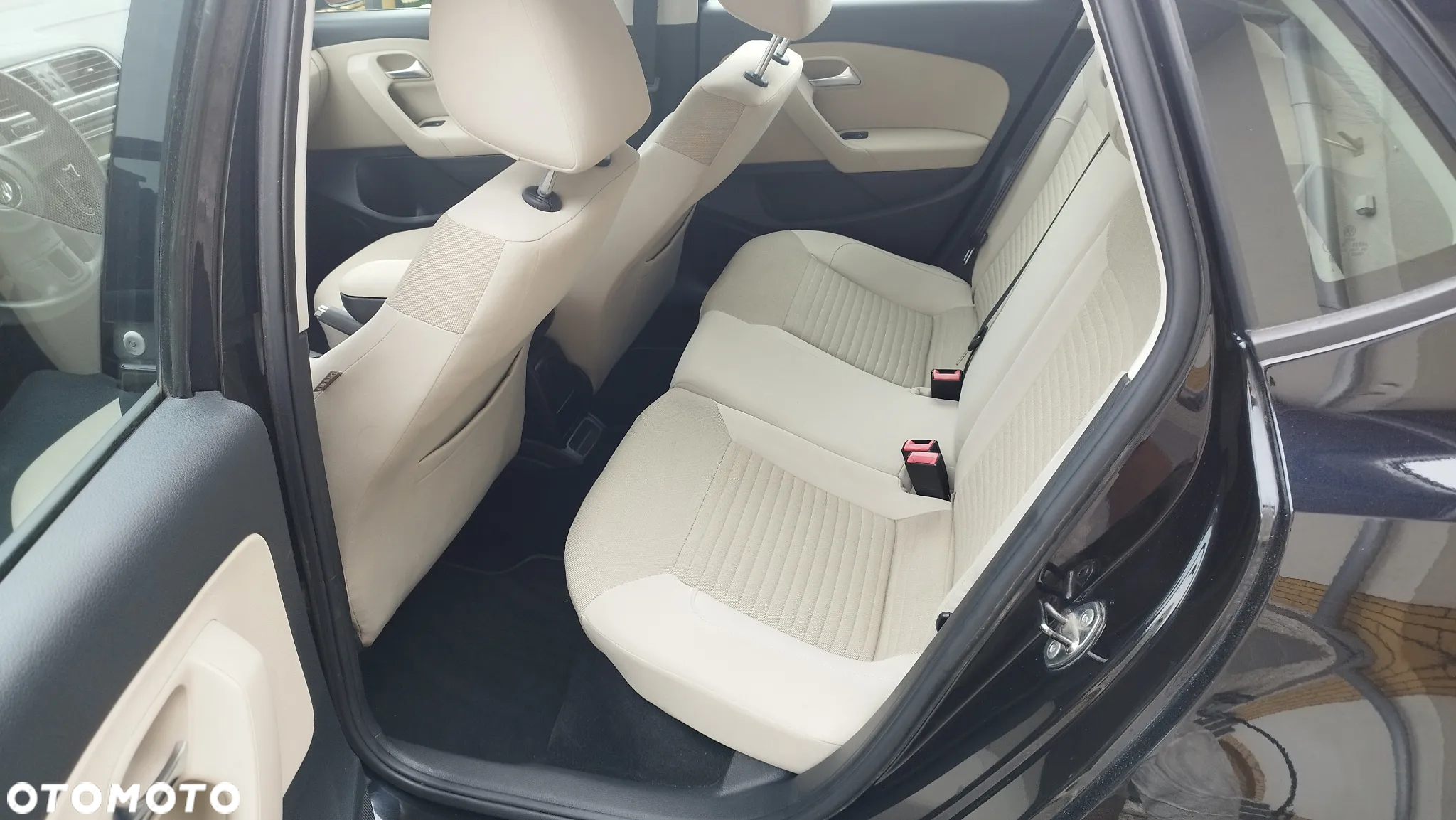 Volkswagen Polo 1.4 Comfortline - 19