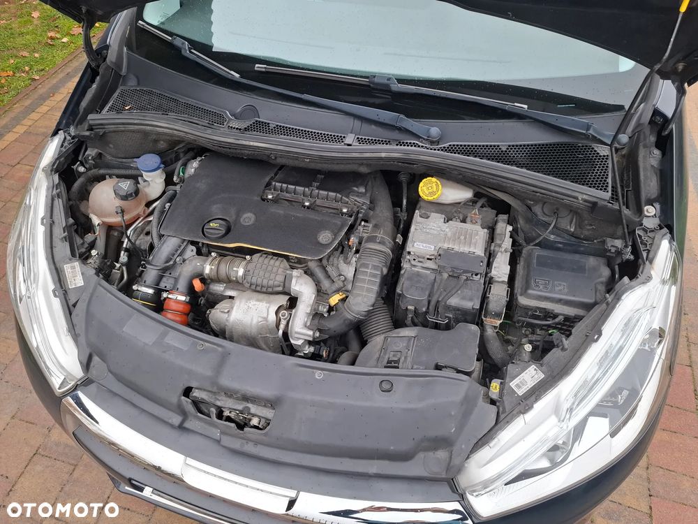 Peugeot 208 Blue-HDi 100 Stop&Start Allure - 36