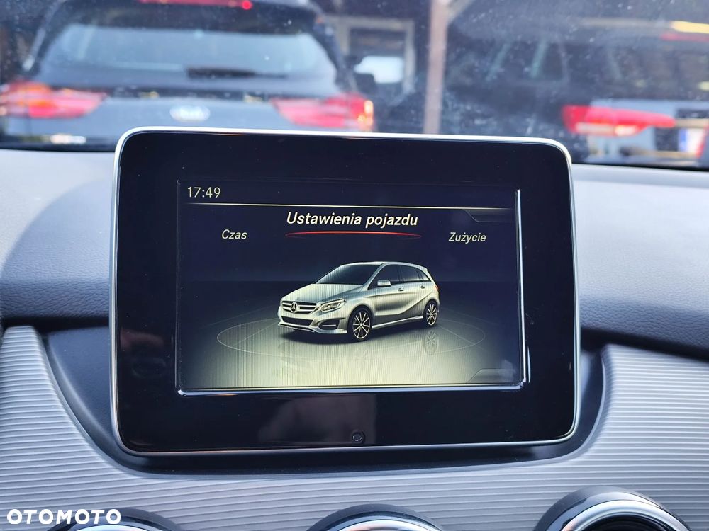 Mercedes-Benz Klasa B 180 BlueEFFICIENCY Edition Style - 17