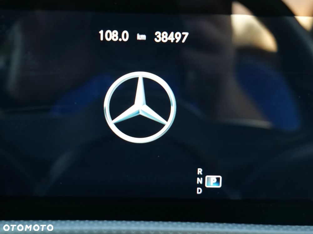 Mercedes-Benz Klasa A 220 4-Matic AMG Line 7G-DCT - 16